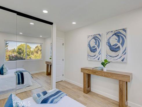 5499  Paseo Del Lago  2D , Laguna Woods, CA