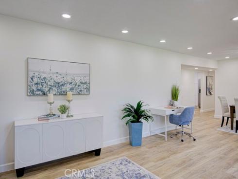 5499  Paseo Del Lago  2D , Laguna Woods, CA