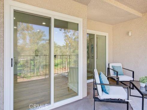 5499  Paseo Del Lago  2D , Laguna Woods, CA