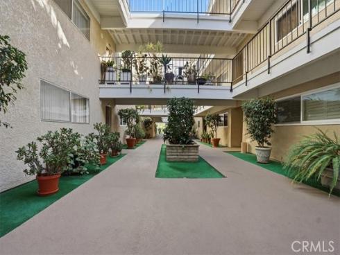 3499 Bahia Blanca B1 , Laguna Woods, CA