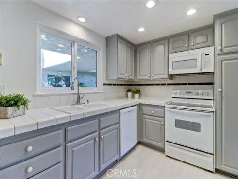 2395  Via Mariposa  3A , Laguna Woods, CA