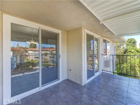 2395  Via Mariposa  3A , Laguna Woods, CA