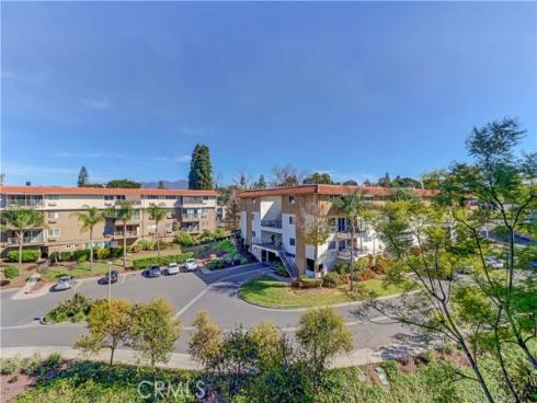 2395  Via Mariposa  3A , Laguna Woods, CA