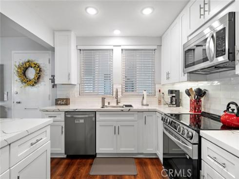 256  Calle Aragon  D , Laguna Woods, CA