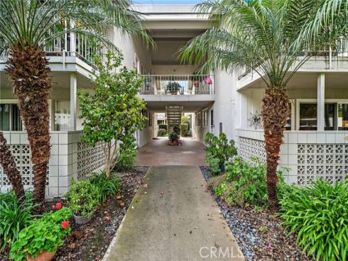 256  Calle Aragon  D , Laguna Woods, CA