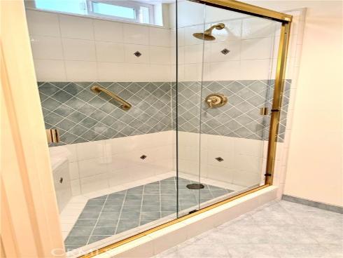 5519  Paseo Del Lago  2H , Laguna Woods, CA