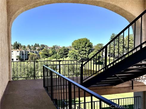 5519  Paseo Del Lago  2H , Laguna Woods, CA