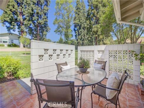 500  Avenida Sevilla  A , Laguna Woods, CA