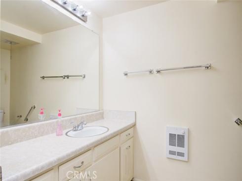 126  Avenida Majorca  O , Laguna Woods, CA