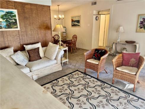 425  Avenida Castilla #b  B , Laguna Woods, CA