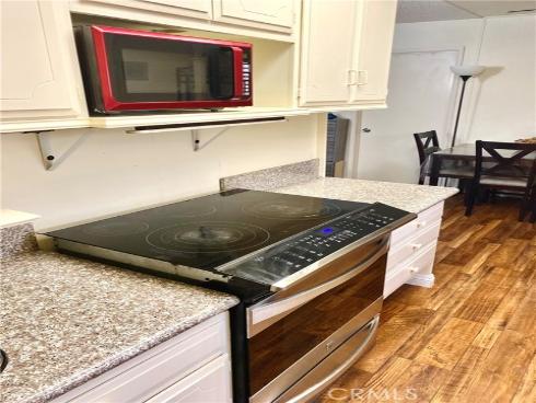 2111  Via Puerta  D , Laguna Woods, CA