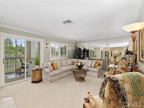 5515  Paseo Del Lago  1D , Laguna Woods, CA