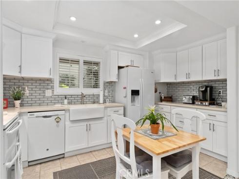 5515  Paseo Del Lago  1D , Laguna Woods, CA