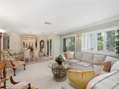 5515  Paseo Del Lago  1D , Laguna Woods, CA
