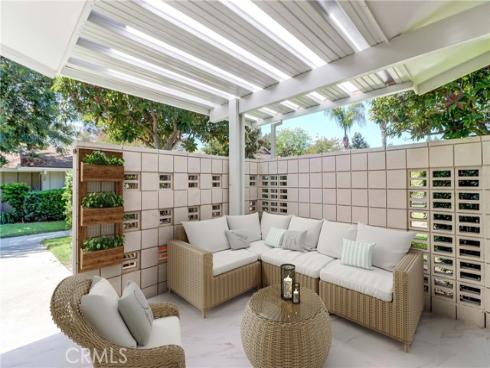 703  Avenida Sevilla  D , Laguna Woods, CA