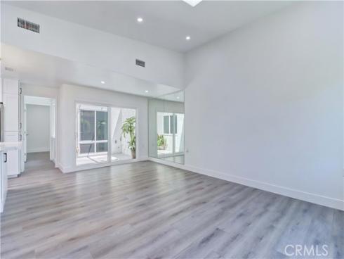703  Avenida Sevilla  D , Laguna Woods, CA