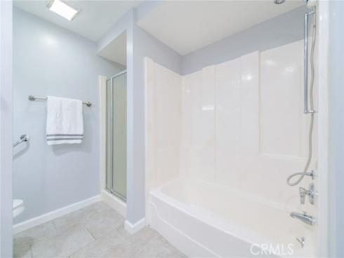 2264  Via Puerta  B , Laguna Woods, CA