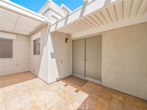 2264  Via Puerta  B , Laguna Woods, CA