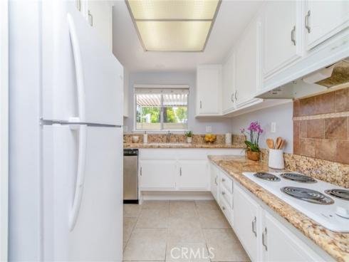 2264  Via Puerta  B , Laguna Woods, CA