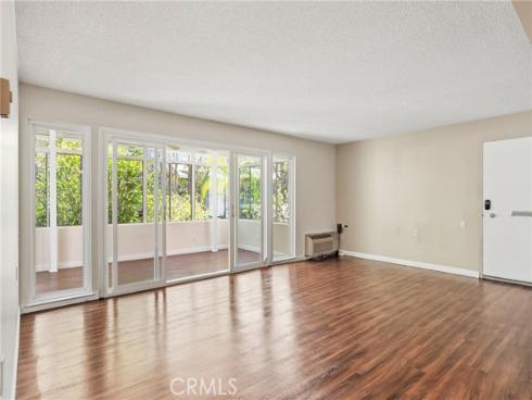 161  Avenida Majorca  D , Laguna Woods, CA