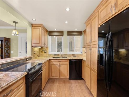 1 Via Castilla F , Laguna Woods, CA