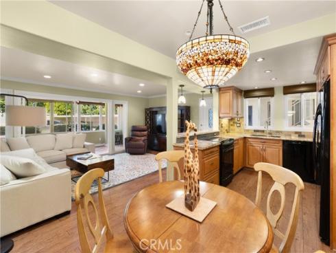 1 Via Castilla F , Laguna Woods, CA