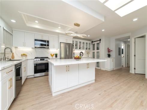 2112  Via Puerta  N , Laguna Woods, CA