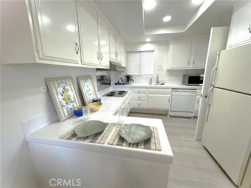 2288  Via Puerta  P , Laguna Woods, CA