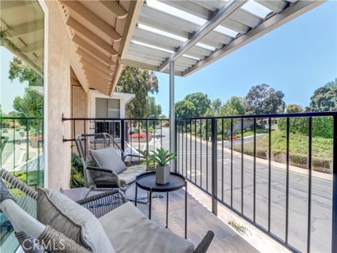 3021  Via Buena Vista  O , Laguna Woods, CA