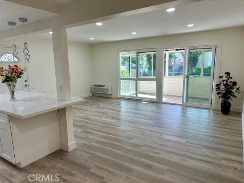 2277  Via mariposa W  B , Laguna Woods, CA