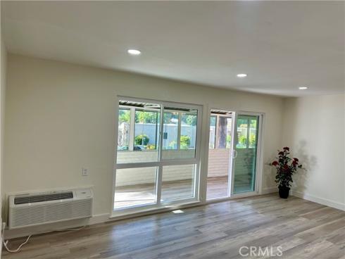 2277  Via mariposa W  B , Laguna Woods, CA