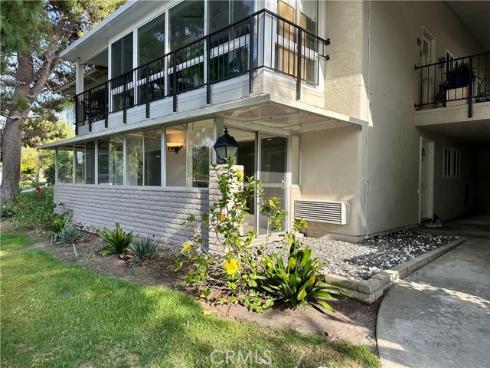 2277  Via mariposa W  B , Laguna Woods, CA