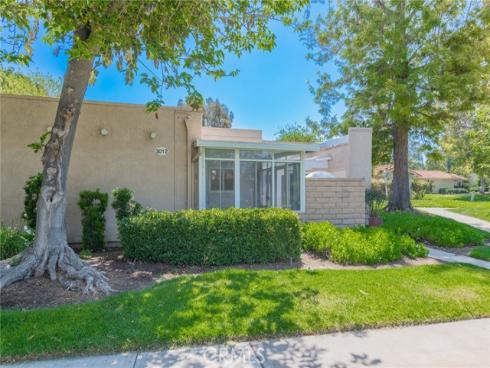 3012 Via Buena Vista D , Laguna Woods, CA