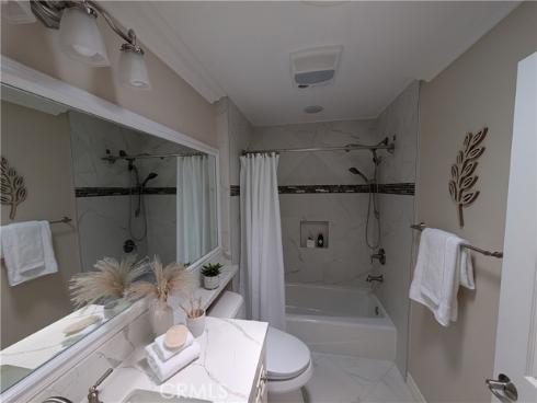 4026  Calle Sonora Este  3B , Laguna Woods, CA