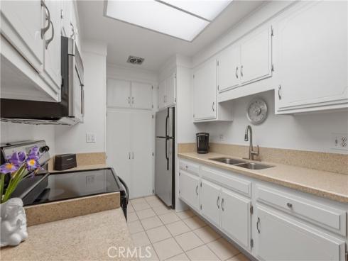 2234  Via Puerta  C , Laguna Woods, CA