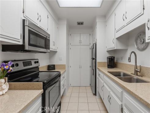 2234  Via Puerta  C , Laguna Woods, CA