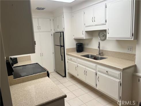 2234  Via Puerta  C , Laguna Woods, CA