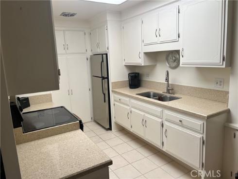2234  Via Puerta  C , Laguna Woods, CA