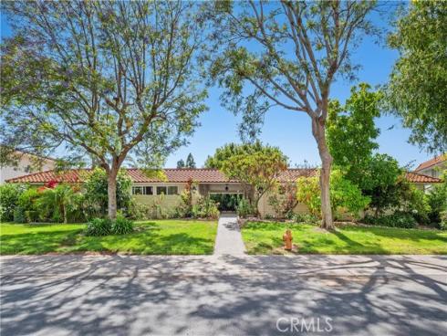 2319  Via Puerta  O , Laguna Woods, CA
