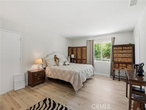 5242  Despacio  , Laguna Woods, CA