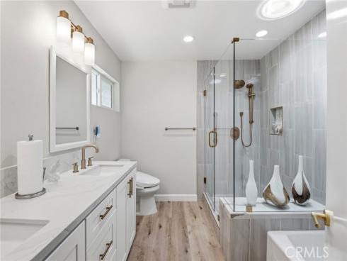5242  Despacio  , Laguna Woods, CA