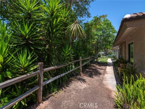 5242  Despacio  , Laguna Woods, CA