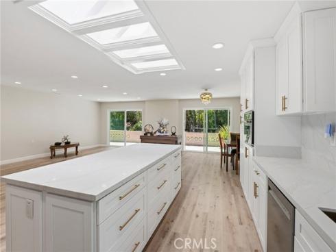 5242  Despacio  , Laguna Woods, CA
