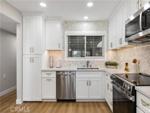 4025  Calle Sonora Este  3E , Laguna Woods, CA