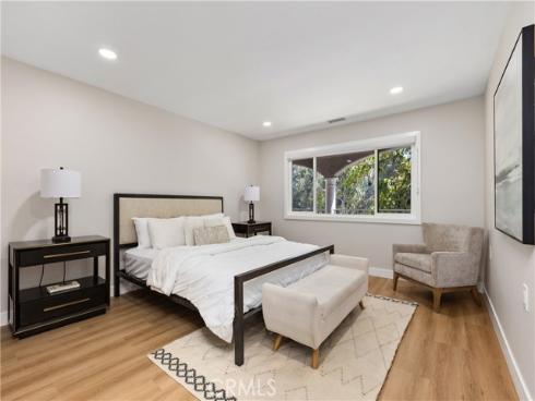 4025  Calle Sonora Este  3E , Laguna Woods, CA