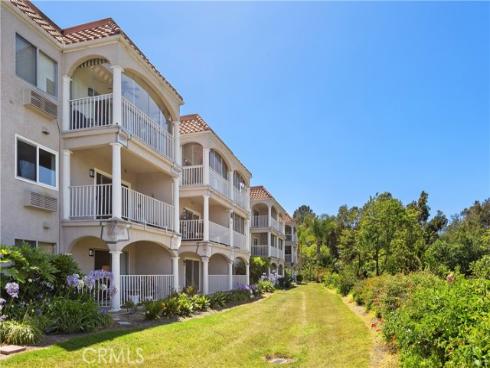 4025  Calle Sonora Este  3E , Laguna Woods, CA