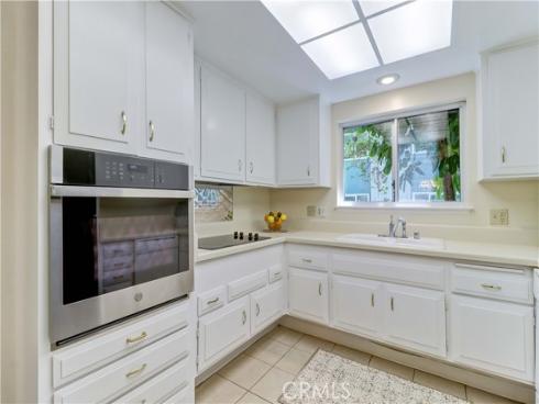 212  Avenida Majorca  D , Laguna Woods, CA