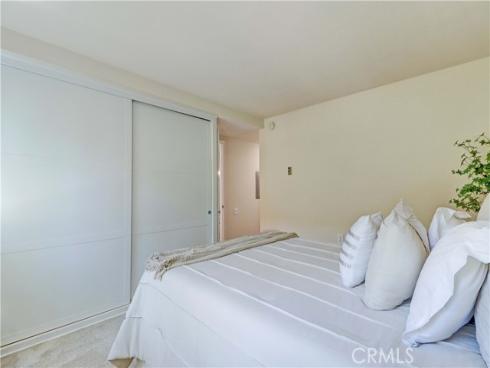 212  Avenida Majorca  D , Laguna Woods, CA
