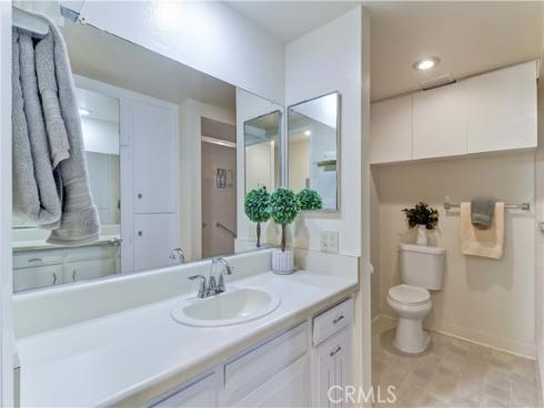 212  Avenida Majorca  D , Laguna Woods, CA