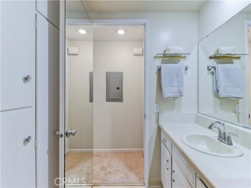212  Avenida Majorca  D , Laguna Woods, CA